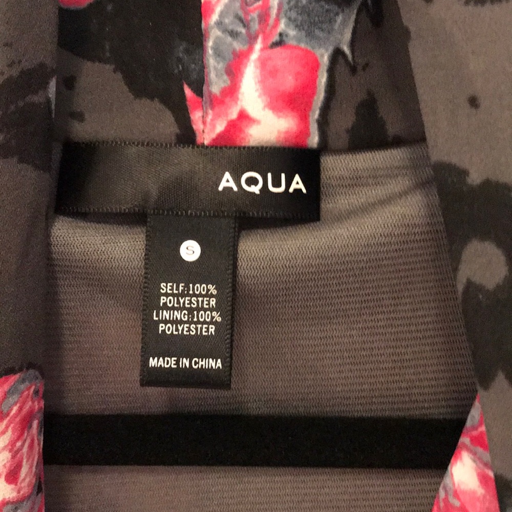 Aqua tunic . - Picture 3 of 4